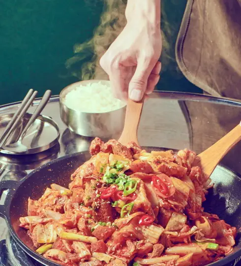 줄서는식당 입짧은햇님 박나래 계란말이 주먹밥 양푼김치찌개 철판 돼지 김치 구이 서초동 교대 맛집 소개