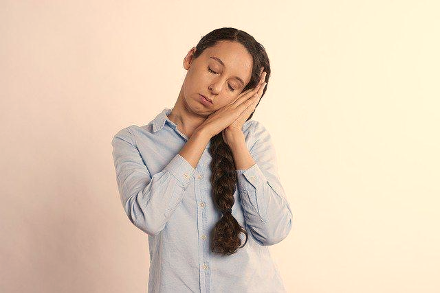 낮잠 자면 좋은 점 핵심 3가지 낮잠 머리가 아픈 이유는?8