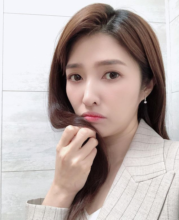  김상민 의원과 결혼 3년만에 이혼한 김경란 아나운서
