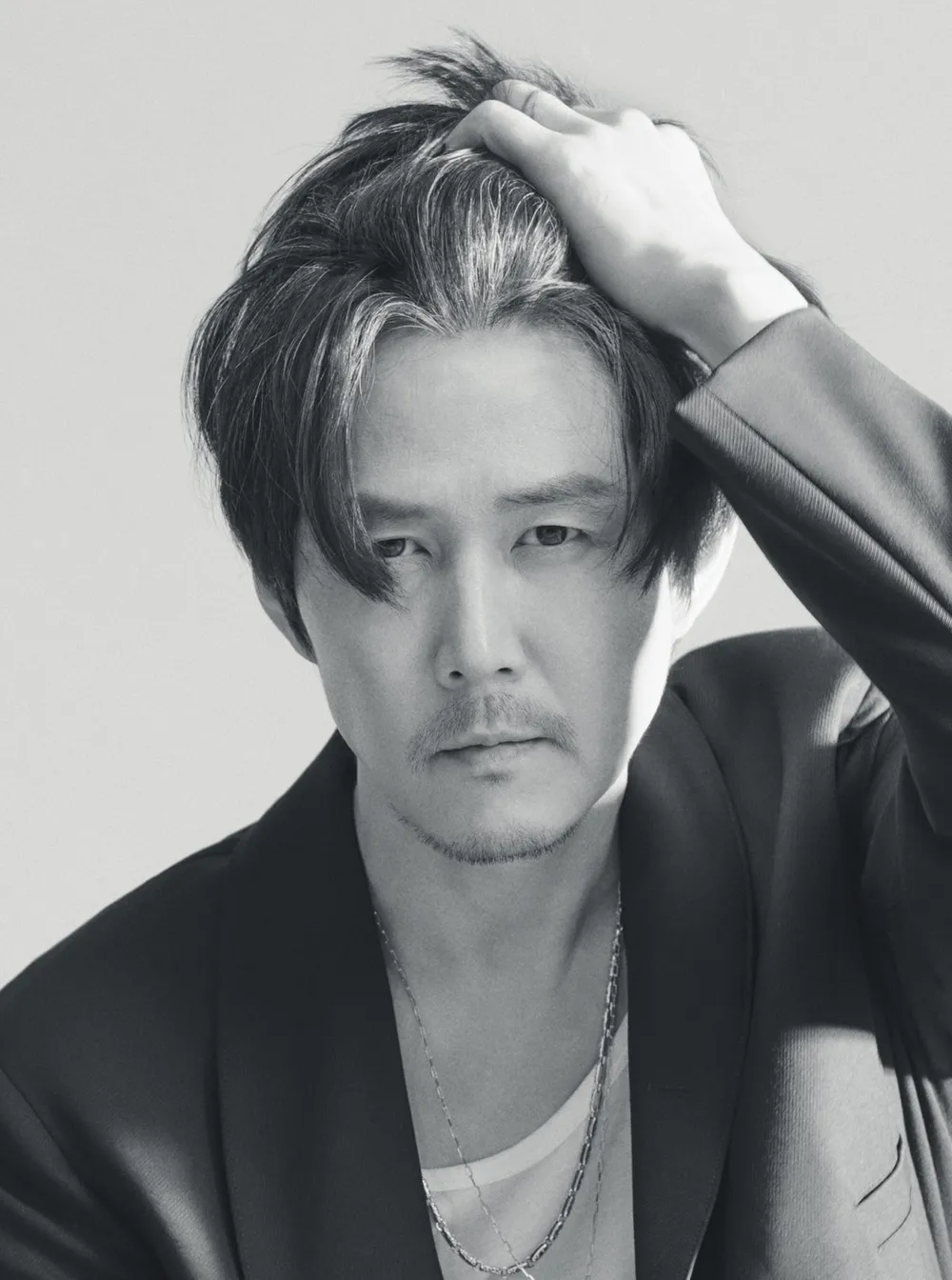 배우 이정재
