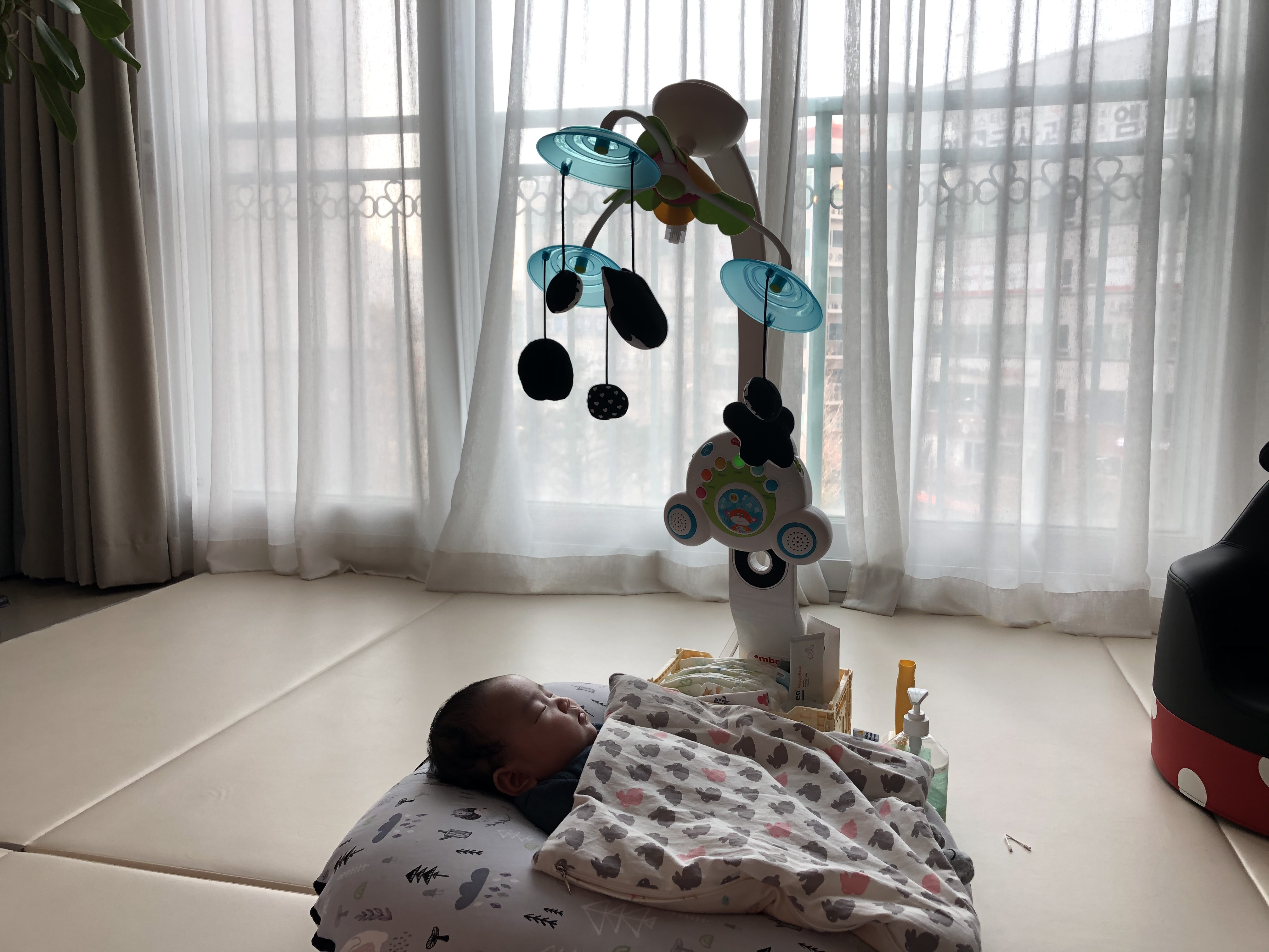  타이니러브 모빌