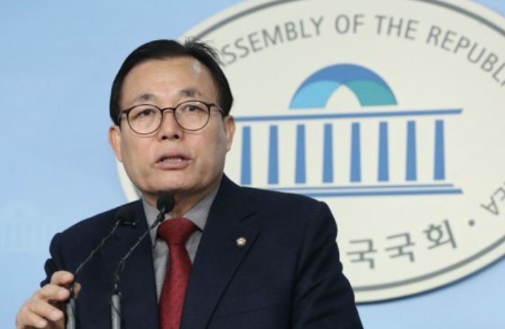 이채익 정치 활동