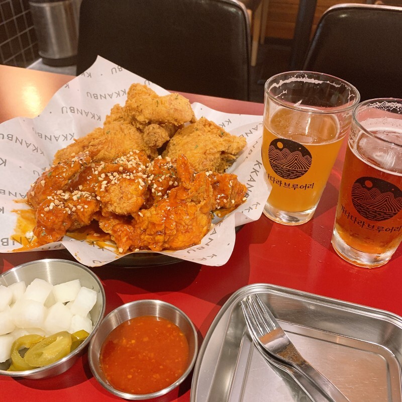 깐부치킨 이미지