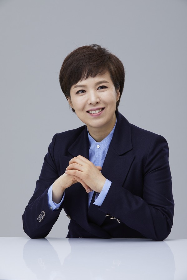김은혜 국회의원 프로필 나이 아나운서 결혼 남편 인스타 과거 이력 경력 앵커
