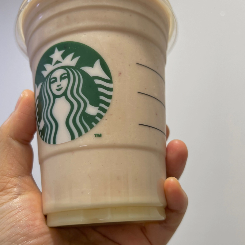 돌체 딸기 크림 프라푸치노