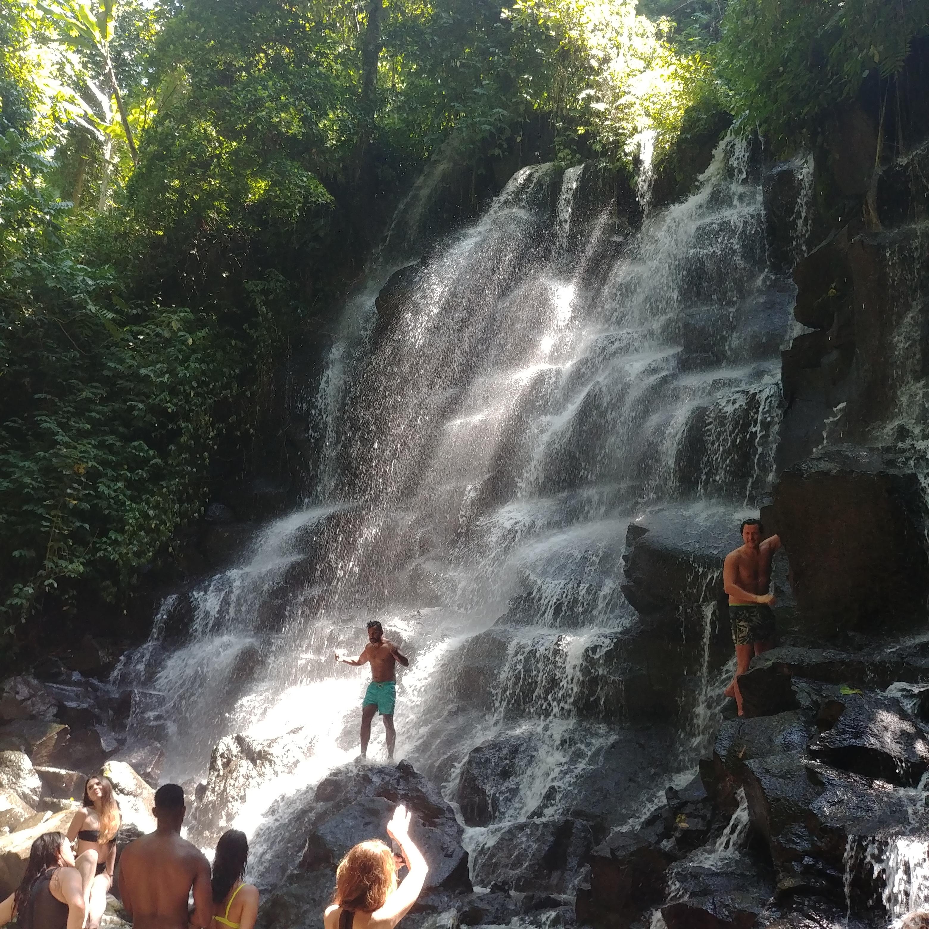 발리 우붓 폭포 여행 Kanto Lampo Waterfall