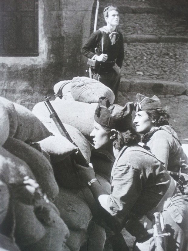 로버트 카파(Robert Capa)&#44; 위대한 종군사진작가&#44; 1913.10.22. ~ 1954.05.25.