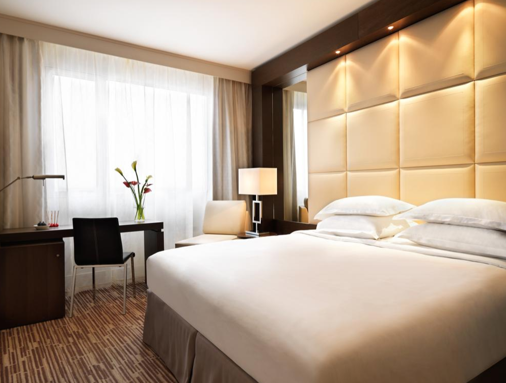  파리호텔 / 에펠탑뷰가 아름다운 하얏트 리젠시 파리 에투알 호텔 (Hyatt Regency Paris Etoile)