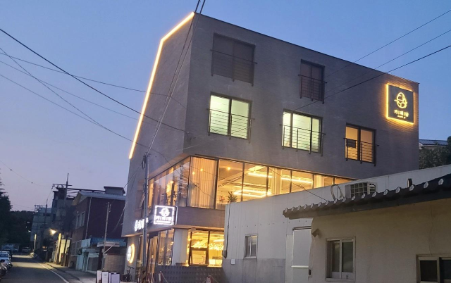 포항_철길숲_북카페_카페담