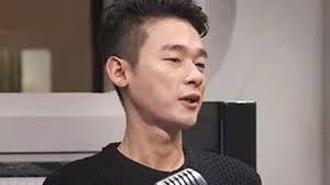  뇌가 섹시한 남자. 허지웅 이혼사유 및 전부인. 무성욕자 논란