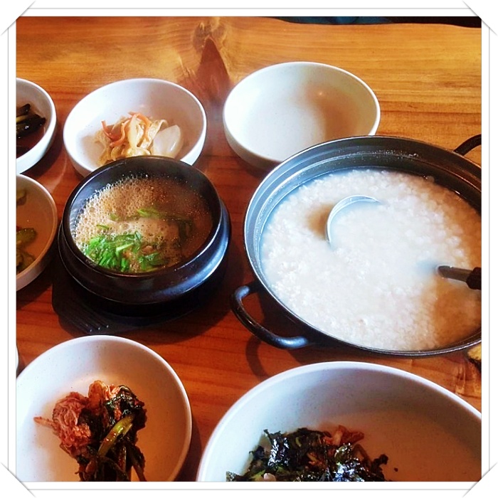  생방송 오늘저녁 골동품 인테리어 순두부 보리밥 토종닭 한방 백숙 경기도 동두천 맛집 식당 정보와 실제 리뷰와 평점을 알아보자