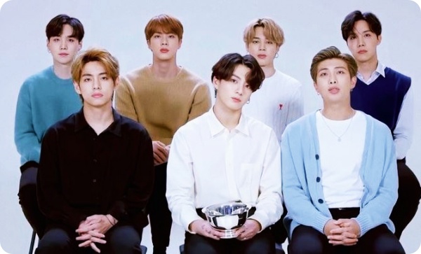  중국, BTS 비난할 게 아니라 보고 배워라!