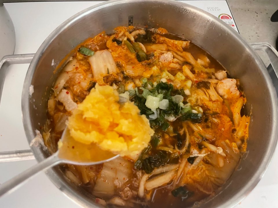 다진마늘 넣기