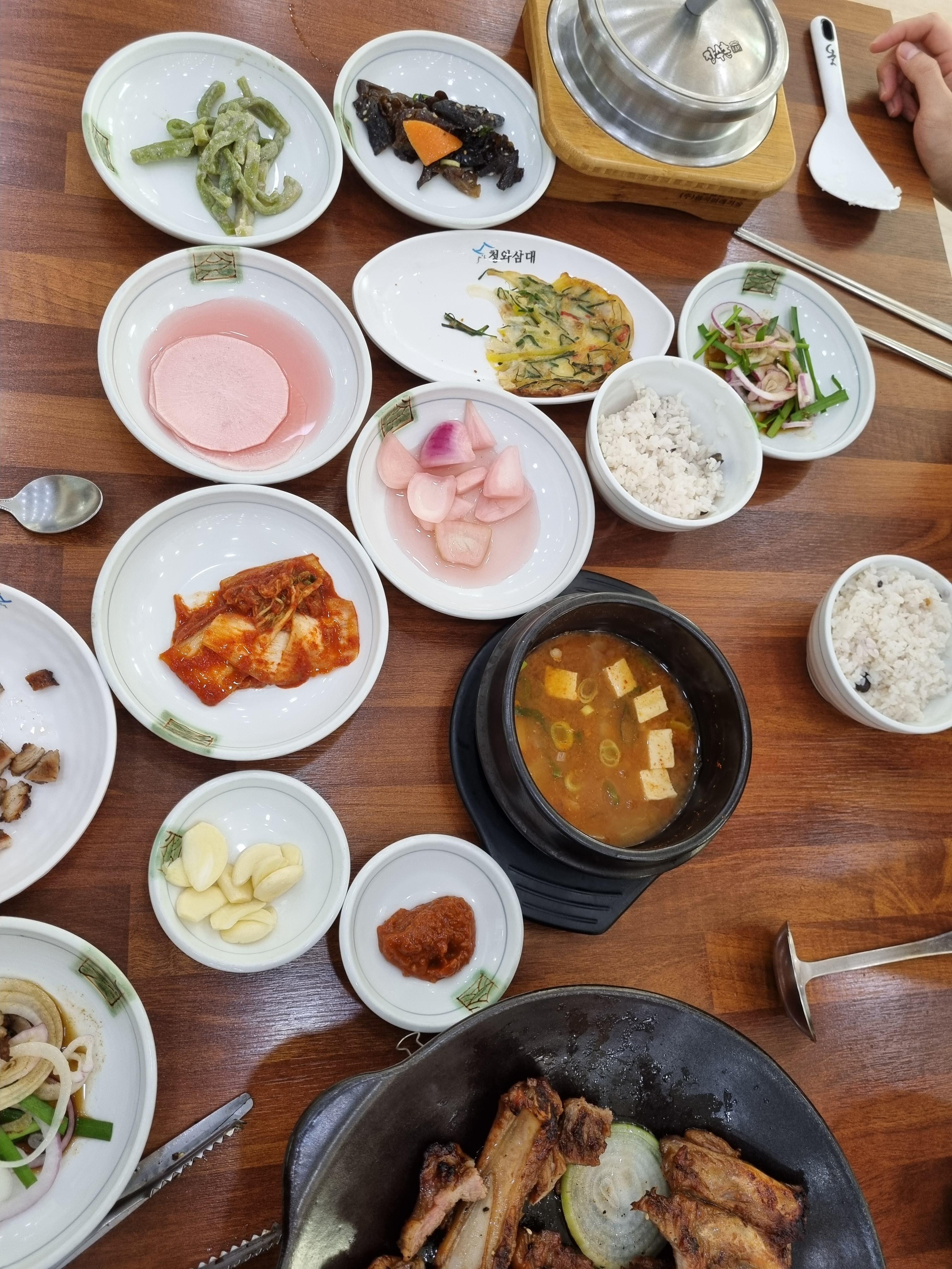 장수촌돼지숯불갈비 이미지