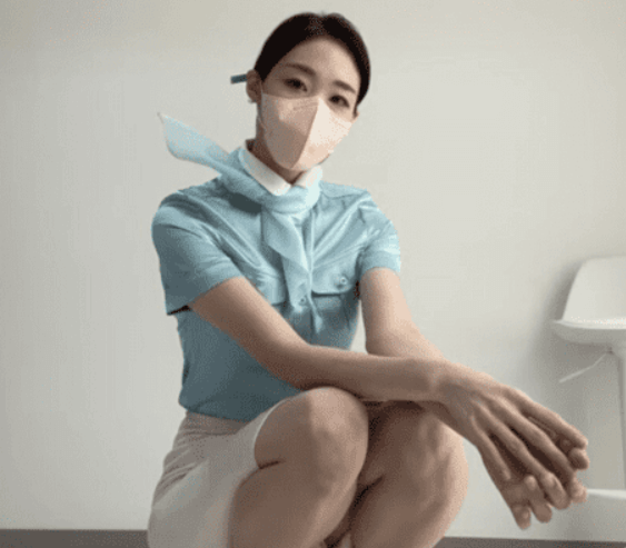  대한항공 스튜어디스 명칭 없앤다