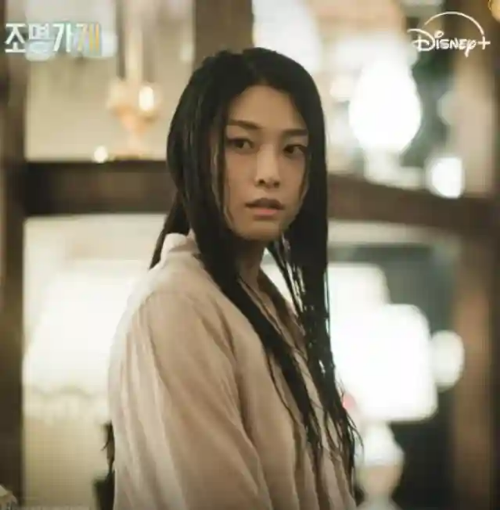 김설현-사진