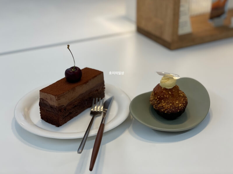 수원 행궁동 디저트 카페 맛집 프리히 - 초콜릿 메뉴