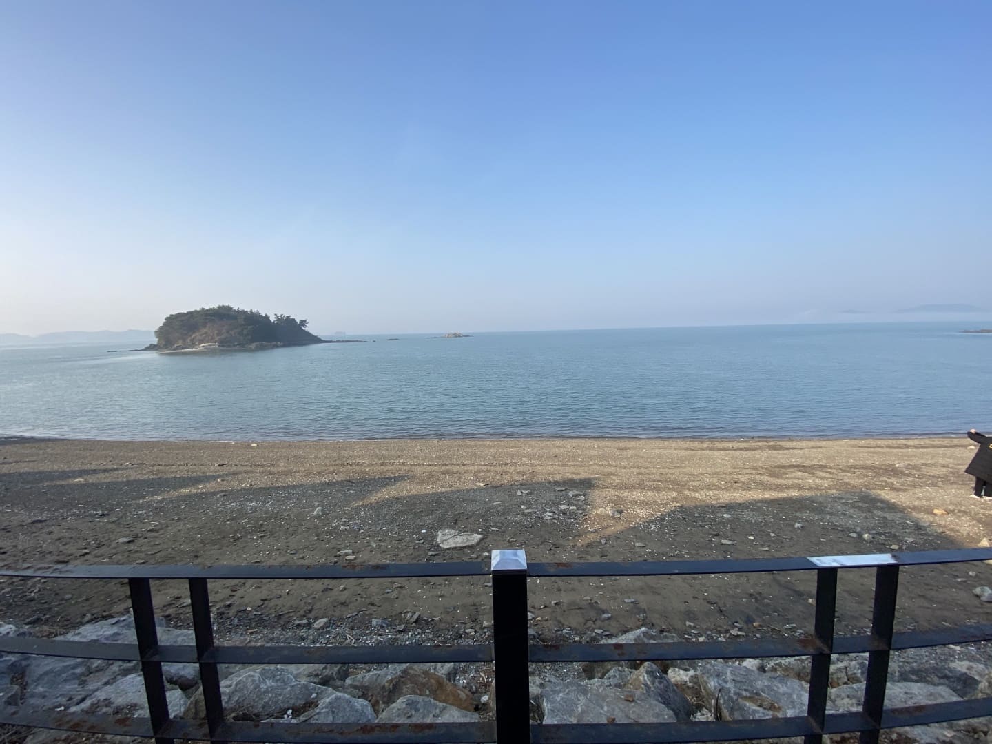  퀸스비치글램핑펜션 방문
