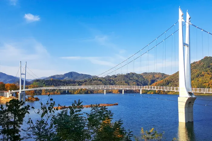 부항댐 출렁다리 전경 이미지