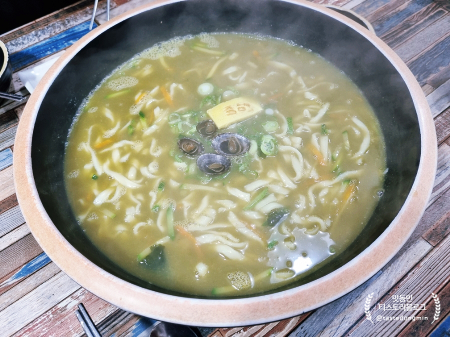 배말칼국수