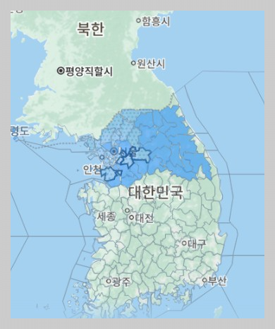 한국-윗쪽-부분은-호우주의보-표시가-되어-있는-사진