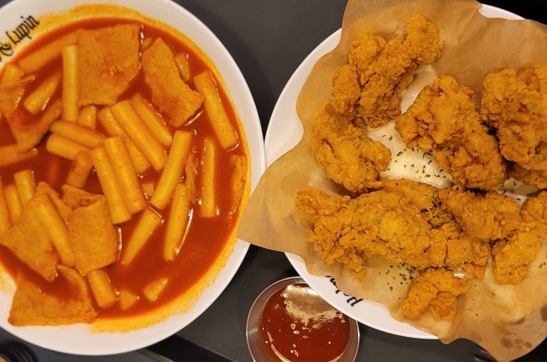 홈즈앤루팡 이미지