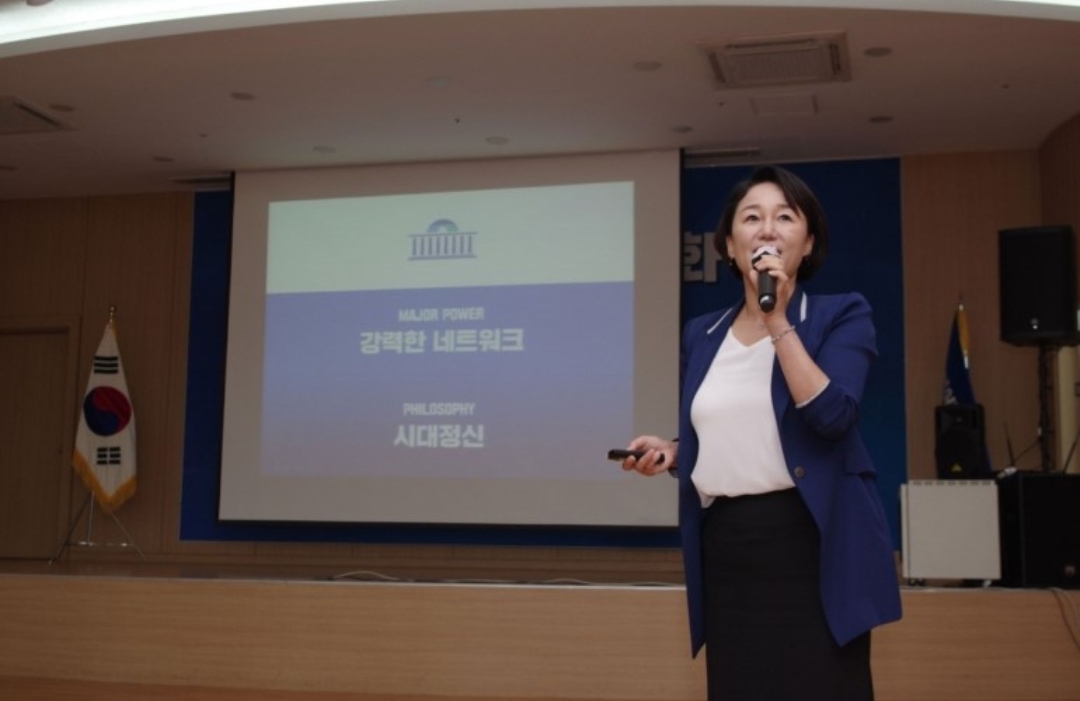  안양시 동안을 이재정 심재철 추혜선 여론조사