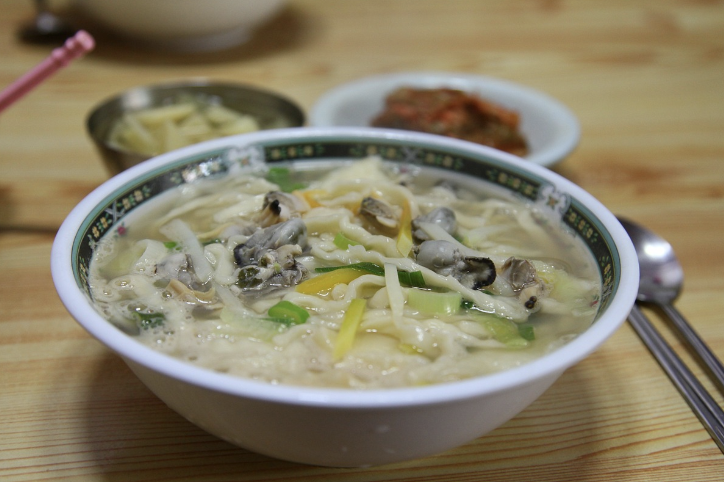 망원동 5000원 칼국수