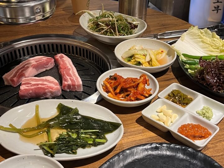 구서동-해리의-집-고기-밑반찬