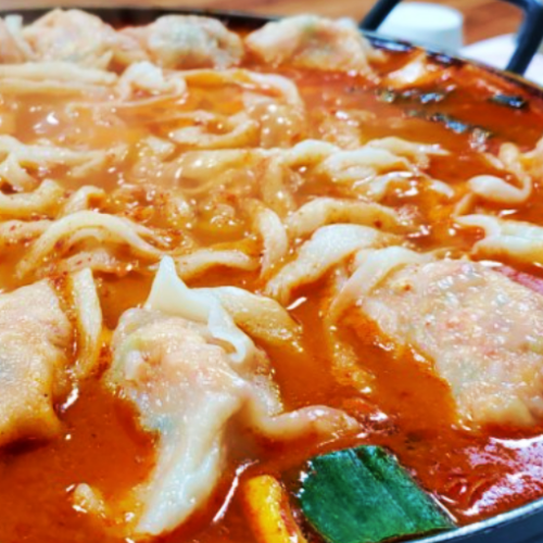 백반기행 제천 닭칼만 닭고기 칼국수 만두전골 (+ 의림만두국 위치)