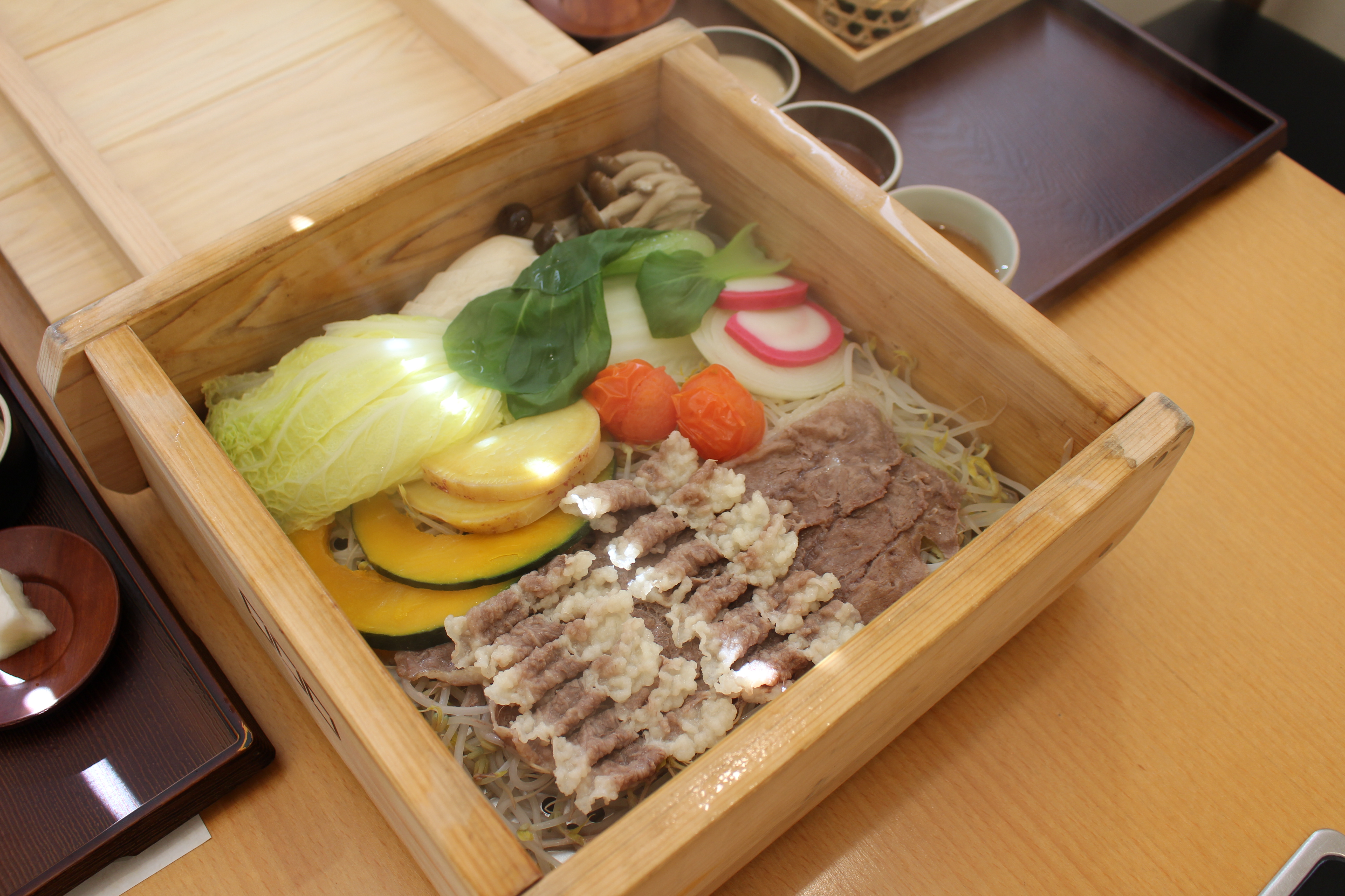  야탑역 점심 맛집 [머무를 정 세이로무시]~