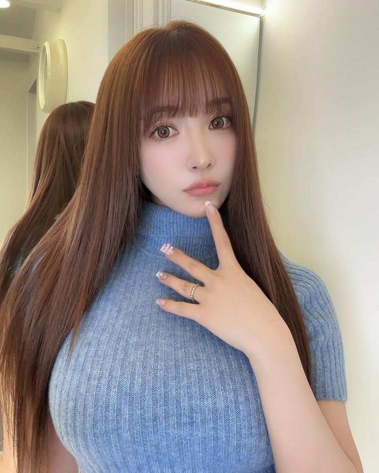  은퇴한 ㅁㅍ 배우 미카미 유아 인스타그램 사진 202311