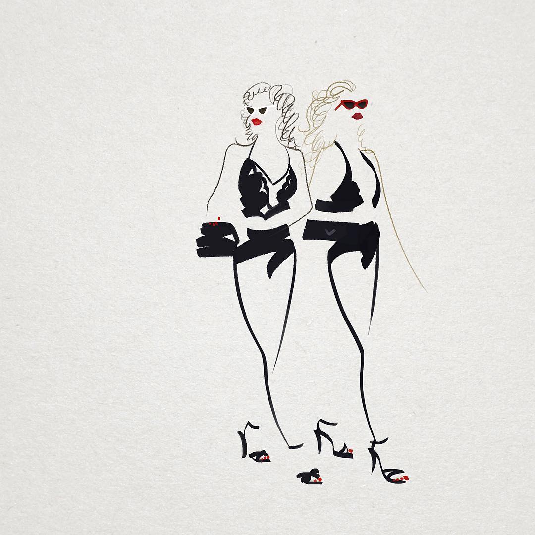  Beach Girls
