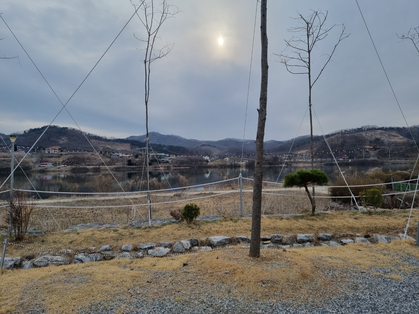 (충주캠핑장) 호수가 보이는 프라이빗한 '탄금호캠핑장' 7