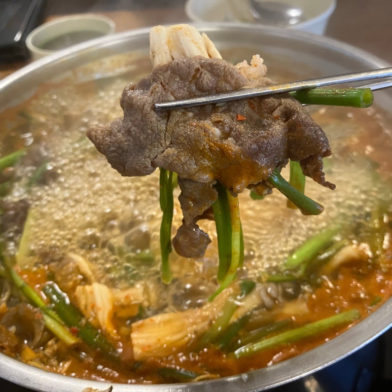 얼크니손칼국수 이미지