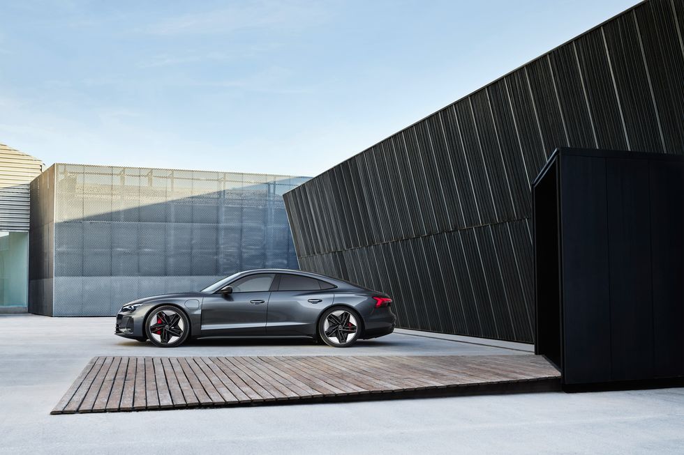 아우디 RS e-트론 GT(Audi RS e-tron GT