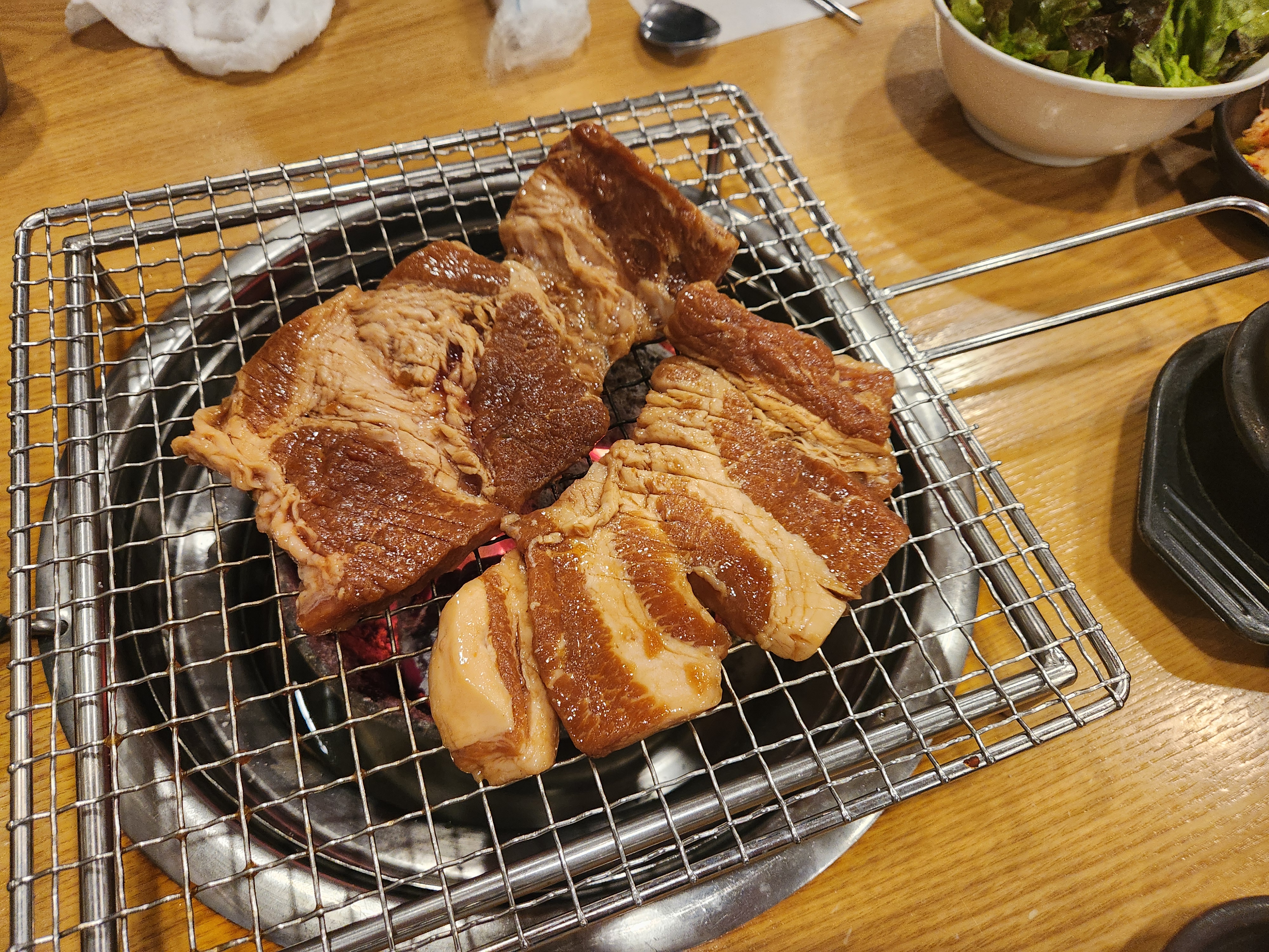명동돼지한마리 이미지