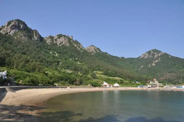 사량도 대항해수욕장