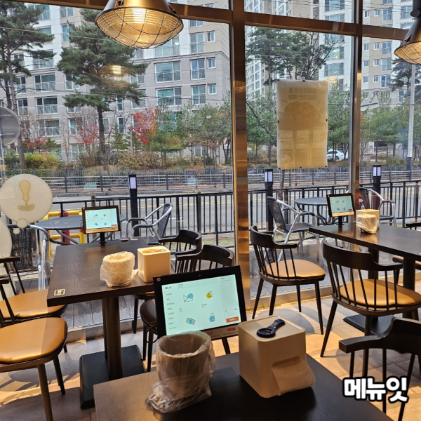  비비큐 천안 백석 올리브점 천안 테이블오더 메뉴잇 설치 사례