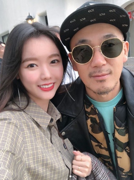  디제이덕 이하늘과 17살차를 극복하고 결혼한 박유선