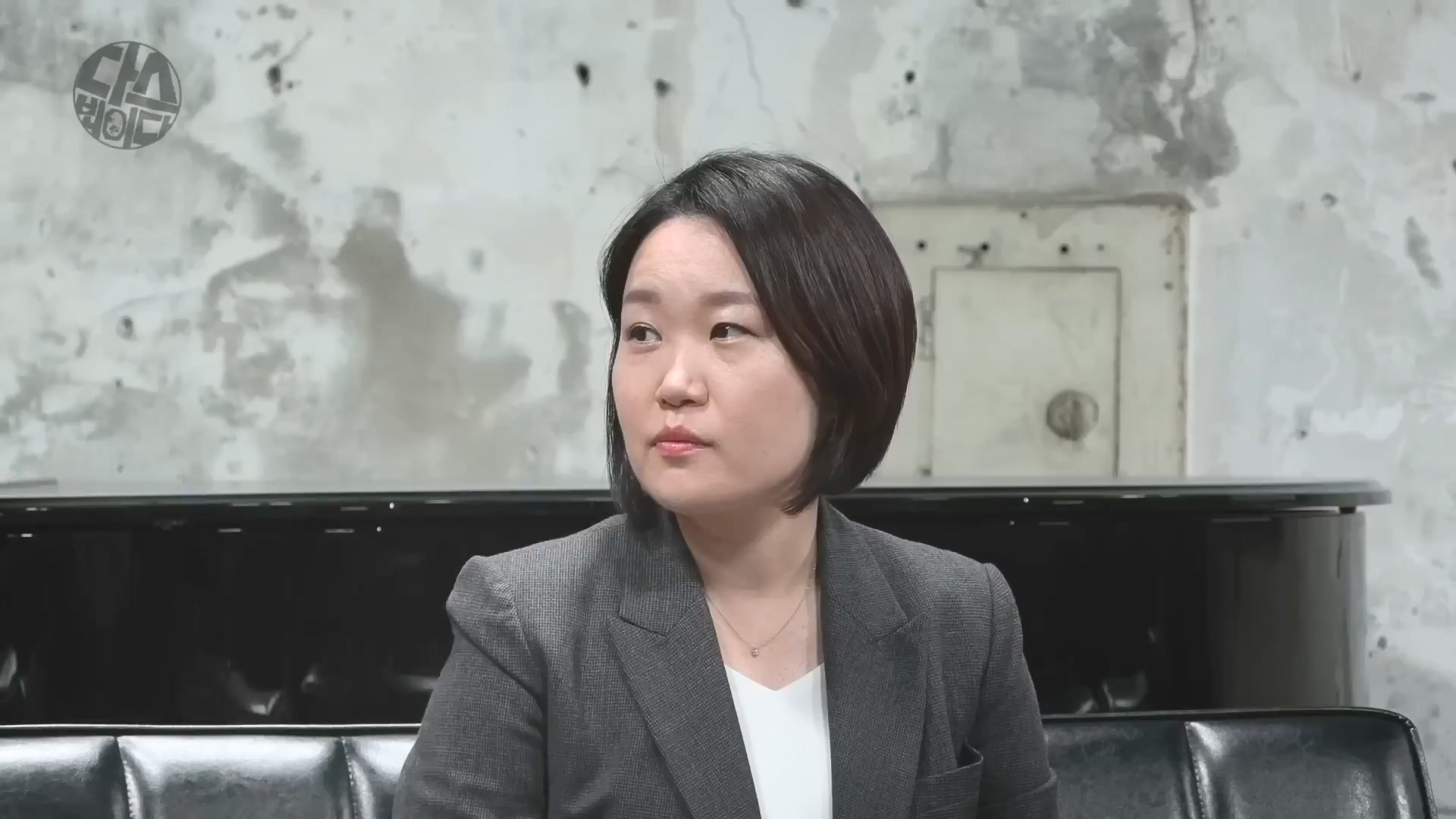 [김어준의 다스뵈이다] 331회 김건희의 흑염소, 명태균의 똥개, 국정원의 설레발.mp4_20241102_153252.979.jpg