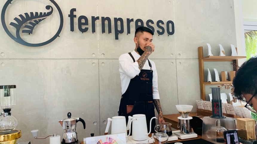 Fernpresso at Lake 드립커피 만드는 사진