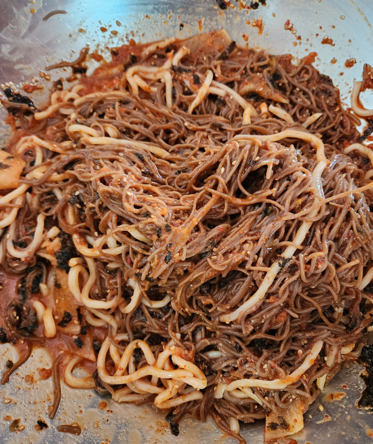 산메촌 메밀 비빔막국수 컬리 라이브특가