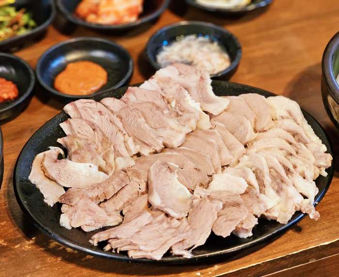 6시내고향 부산 부평 깡통시장 전국 택배 돼지국밥 맛집