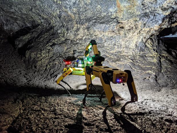  스팟은 지금 화성 같은 동굴 탐험 중 VIDEO:Search for Life: NASA JPL Explores Martian-Like Cave