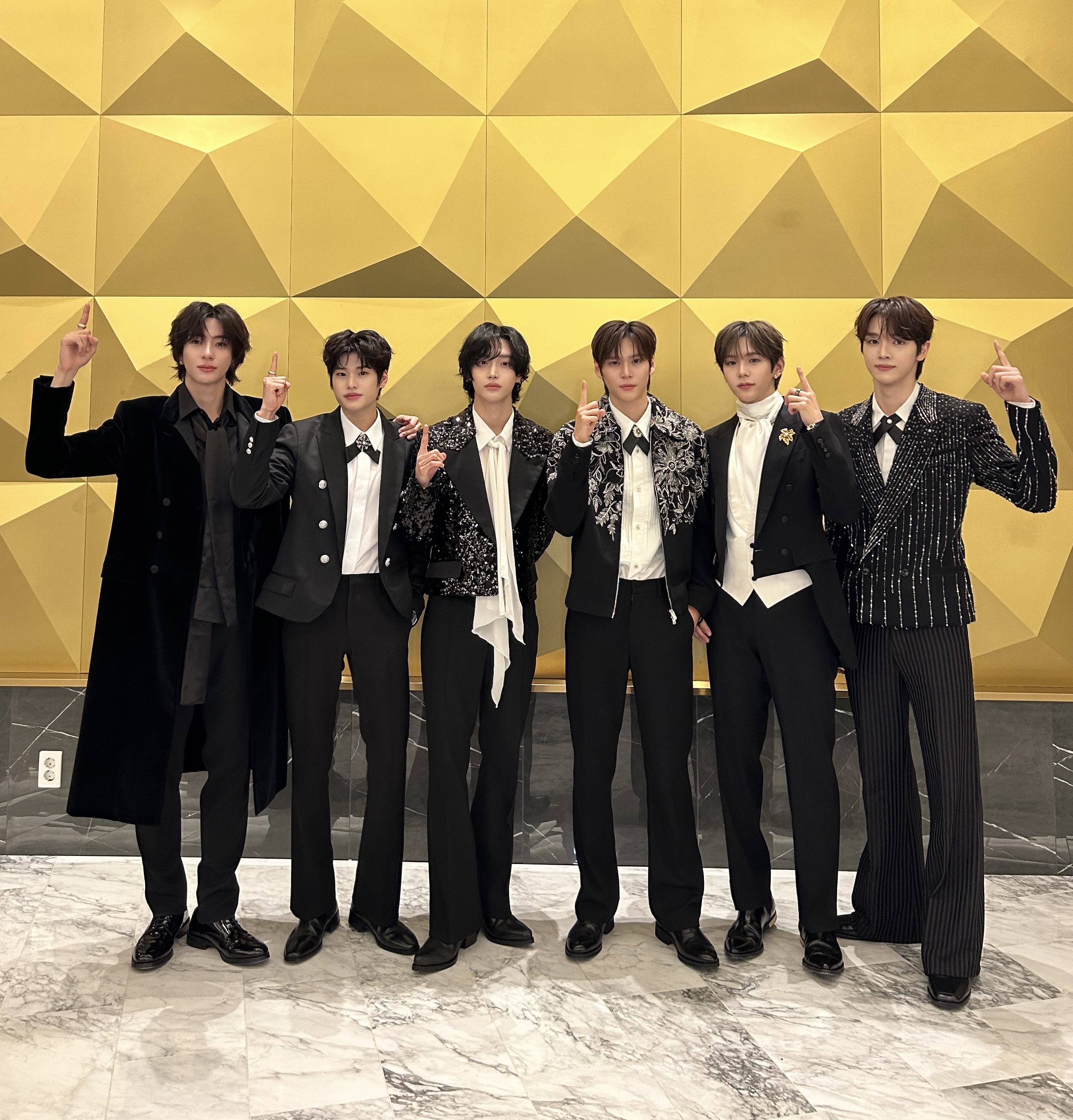 20241225가요대전트위터공계가족사진