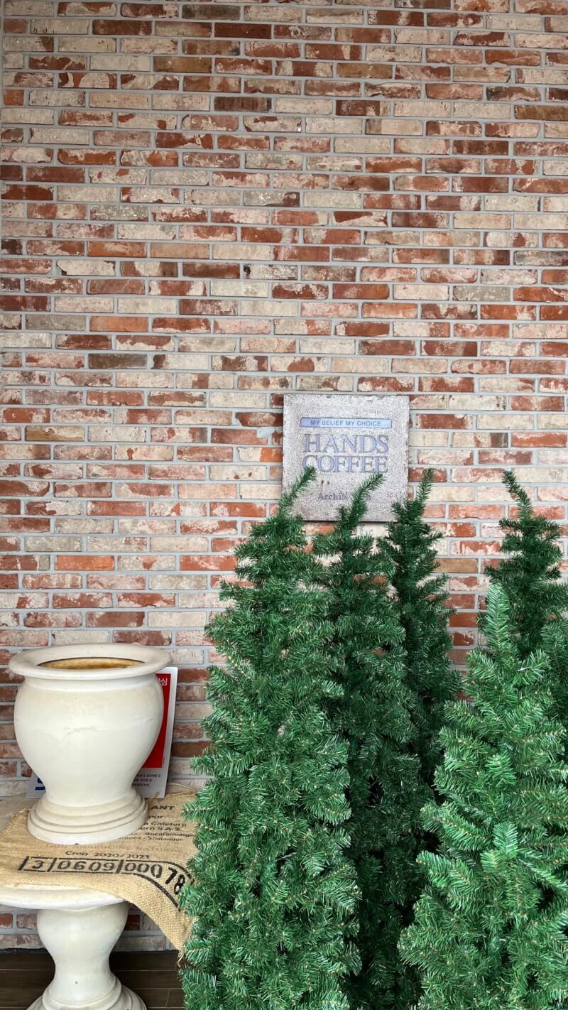 핸즈커피 남구미IC점 입구에서