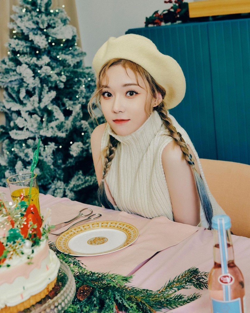  에스파 인스타그램 성탄절 사진 MerrY aespa-mas
