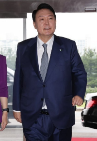  한일정상회담 주역 5인방 초간단 프로필 (신 을사오적?)