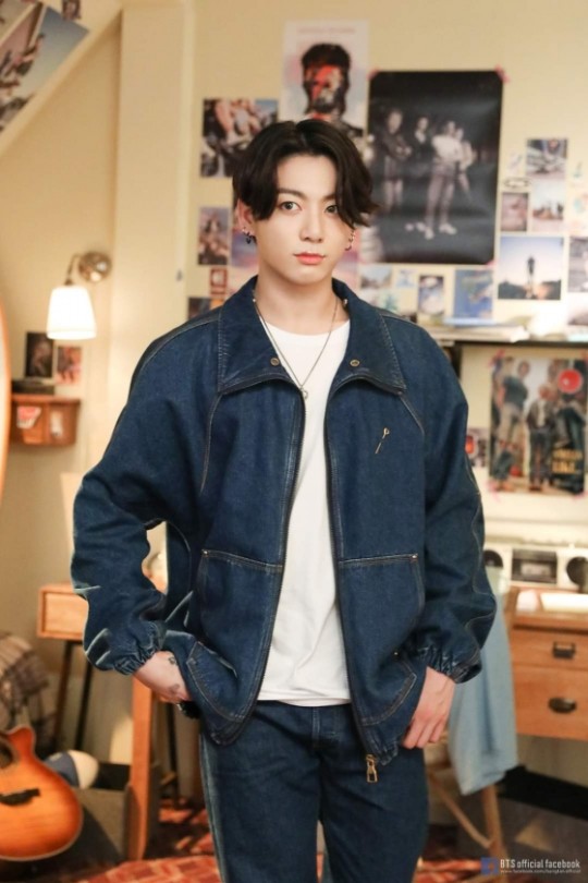  방탄소년단 정국, 남신 매력 한도 초과 글로벌 팬 '훈훈'